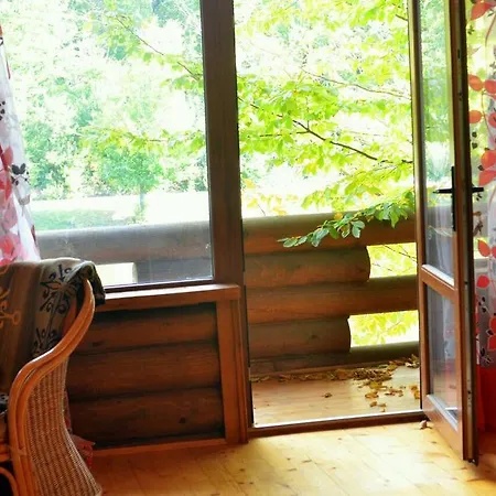 Rancho 555 Kır Evi Ujgorod