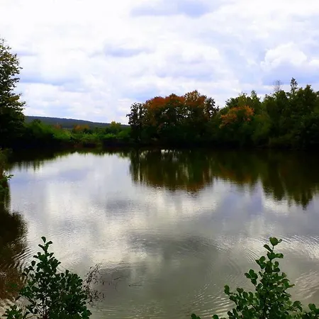 Rancho 555 בית כפרי *