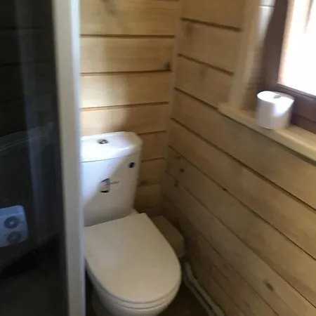 Rancho 555 * אוזהורוד